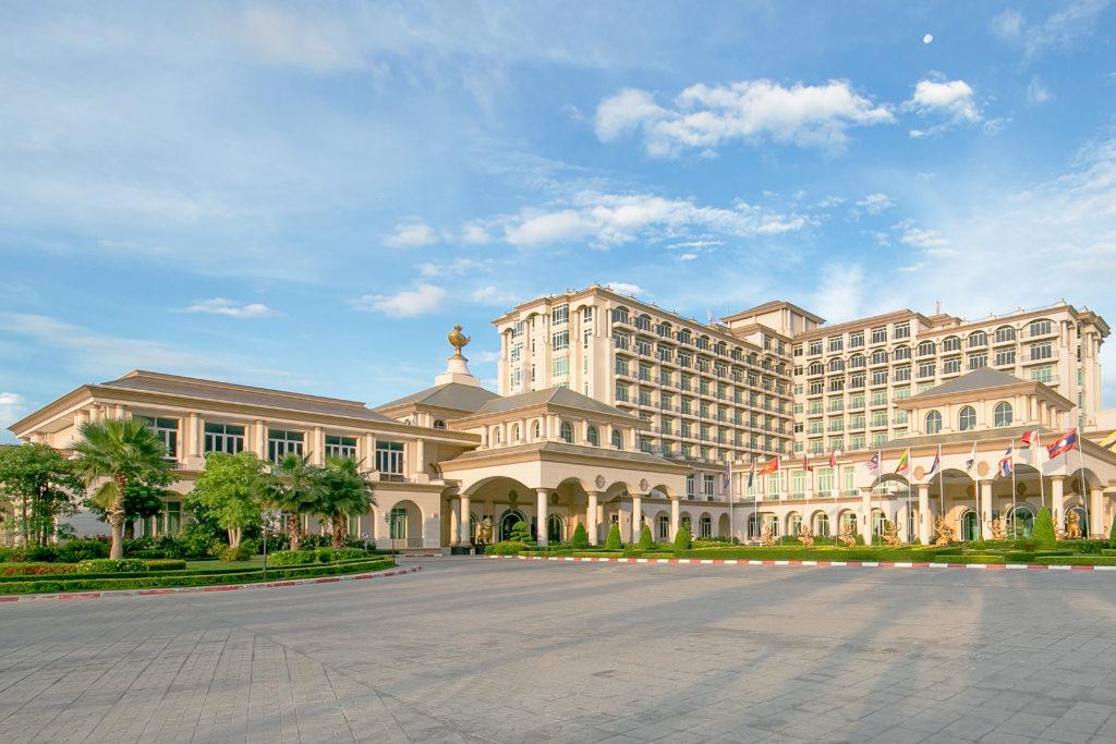 Garden City Hotel Пномпень Экстерьер фото